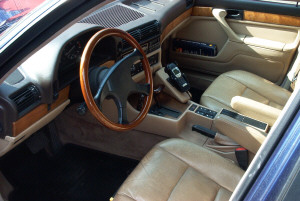 Innenraum des BMW 735iA (E32) von Rainer Gr�tzinger