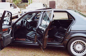 BMW 750iL Highline (E32)