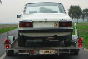BMW 525 (E12)