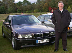Klaus-Peter ("Don Pedro") mit seinem BMW 728i