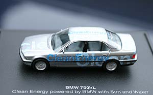 Modell eines CleanEnergy BMW 7ers (E38)