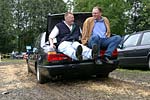Holger und Ralph sorgten f�r Gewicht auf der Hinterachse