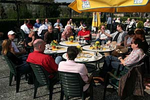 BMW 7er-Stammtisch in Moers im April 2005