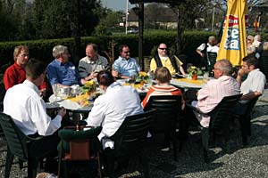 BMW 7er-Stammtisch in Moers im April 2005