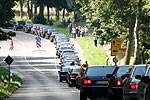 BMW 7er-Autoschlange auf dem Grenzlandring