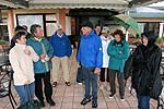 Herr Erban mit den Teilnehmern am Golfhotel