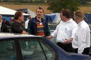 Gespr�che auf dem Alsfeld-Treffen