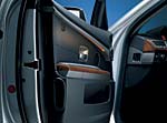 BMW 7er Vordertr mit passiver Innenbeleuchtung