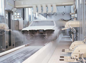 Application of powder clear coat in the BMW plant Dingolfing / Germany
