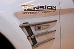 Tension-Schriftzug �ber dem Seiten-Blinker