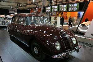 Horch 930 S Stromline, mit V8-Viertakt-Motor, 92 PS, Gesamtproduktion: 6 St�ck