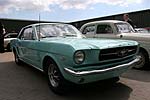 Ford Mustang auf dem Au�engel�nde der Techno Classica 2006