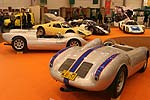 Rennsport-Porsche im Kreis auf der Techno Classica 2006