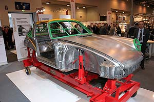 Porsche Werkstatt auf der Techno Classica 2006