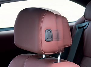 crashaktive Kopfstütze im BMW 6er