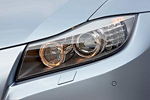 BMW 3er, Frontscheinwerfer nach dem Facelift