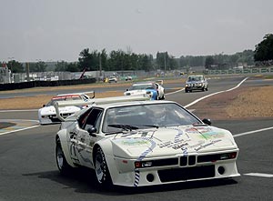 Le Mans Classic 2006: BMW M1 ‚München Auto’ bei der Parade der Hersteller und Clubs