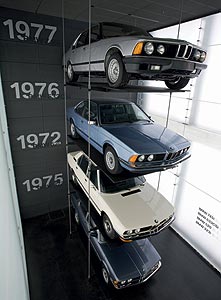 Baureihenturm im BMW Museum Mnchen