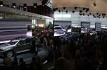 in der BMW Halle auf der IAA 2003