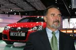 Dr. Bernd Pitschetsrieder, Vorstandsvorsitzender der VW AG auf der IAA 2003