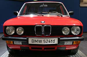 BMW 524td auf der Techno Classica 2004 in Essen