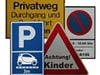 Auswahl an Schildern im Schilder-Shop